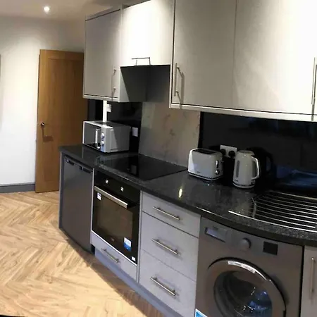 2 Bedroom Apartment, Near Skipton Apartment